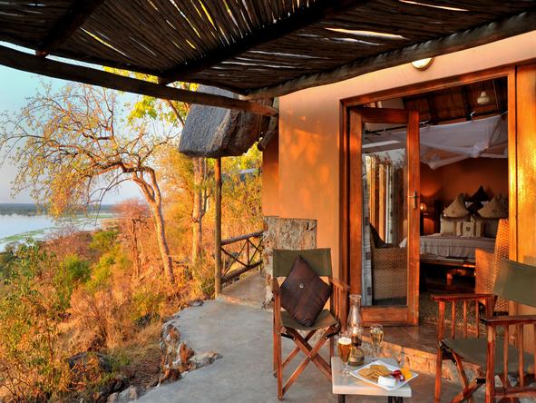 Muchenje Safari Lodge - Exterior